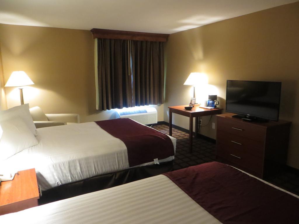 Baymont By Wyndham New Buffalo Habitación foto